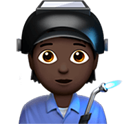 🧑🏿‍🏭 Emoji Operario: Tono De Piel Oscuro en Apple iOS 16.4.