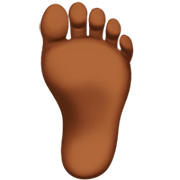 🦶🏾 Emoji Fuß: mitteldunkle Hautfarbe Apple iOS 16.4.