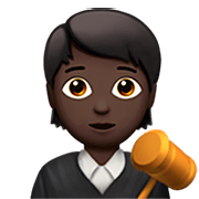 🧑🏿‍⚖️ Emoji Juiz No Tribunal: Pele Escura na Apple iOS 16.4.