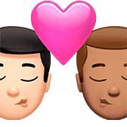 👨🏻‍❤️‍💋‍👨🏽 Emoji sich küssendes Paar - Mann: helle Hautfarbe, Mann: helle Hautfarbe Apple iOS 16.4.