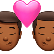 👨🏾‍❤️‍💋‍👨🏾 Emoji sich küssendes Paar - Mann: mitteldunkle Hautfarbe, Mann: mitteldunkle Hautfarbe Apple iOS 16.4.