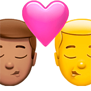Emoji 👨🏽‍❤️‍💋‍👨 Bacio Tra Coppia - Uomo: Carnagione Olivastra, Hombre su Apple iOS 16.4.