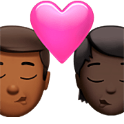 👨🏾‍❤️‍💋‍🧑🏿 Emoji sich küssendes Paar: Mannn, Person, mitteldunkle Hautfarbe, dunkle Hautfarbe Apple iOS 16.4.