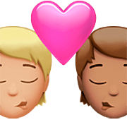 Émoji 🧑🏼‍❤️‍💋‍🧑🏽 Bisou: Personne, Personne, Peau Moyennement Claire, Peau Légèrement Mate sur Apple iOS 16.4.