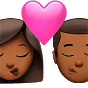 👩🏾‍❤️‍💋‍👨🏾 Emoji Beijo - Mulher: Pele Morena Escura, Homem: Pele Morena Escura na Apple iOS 16.4.