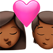 Emoji 👩🏾‍❤️‍💋‍🧑🏾 Bacio Tra Coppia: Donna, persona, Carnagione Abbastanza Scura su Apple iOS 16.4.