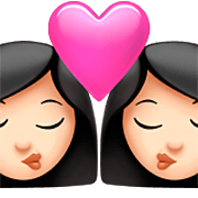 👩🏻‍❤️‍💋‍👩🏻 Emoji sich küssendes Paar - Frau: helle Hautfarbe, Frau: helle Hautfarbe Apple iOS 16.4.