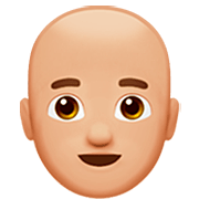 👨🏼‍🦲 Emoji Mann: mittelhelle Hautfarbe, Glatze Apple iOS 16.4.