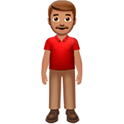 🧍🏽‍♂️ Emoji stehender Mann: mittlere Hautfarbe Apple iOS 16.4.