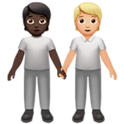 🧑🏿‍🤝‍🧑🏼 Emoji sich an den Händen haltende Personen: dunkle Hautfarbe, mittelhelle Hautfarbe Apple iOS 16.4.