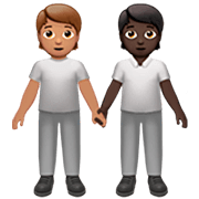 🧑🏽‍🤝‍🧑🏿 Emoji sich an den Händen haltende Personen: mittlere Hautfarbe, dunkle Hautfarbe Apple iOS 16.4.