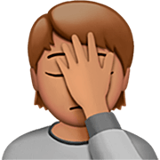 🤦🏽 Emoji sich an den Kopf fassende Person: mittlere Hautfarbe Apple iOS 16.4.