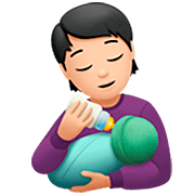 🧑🏻‍🍼 Emoji Persona Que Alimenta Al Bebé: Tono De Piel Claro en Apple iOS 16.4.