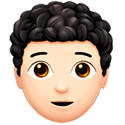 🧑🏻‍🦱 Emoji Persona: Tono De Piel Claro, Pelo Rizado en Apple iOS 16.4.