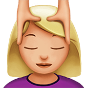 💆🏼‍♀️ Emoji Mujer Recibiendo Masaje: Tono De Piel Claro Medio en Apple iOS 16.4.
