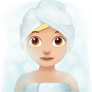 Émoji 🧖🏼‍♀️ Femme Au Hammam : Peau Moyennement Claire sur Apple iOS 16.4.