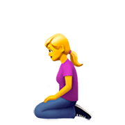 Emoji 🧎‍♀️ Donna Inginocchiata su Apple iOS 16.4.