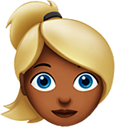Émoji 👱🏾‍♀️ Femme Blonde : Peau Mate sur Apple iOS 16.4.