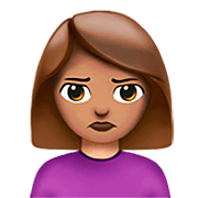 🙎🏽‍♀️ Emoji Mujer Haciendo Pucheros: Tono De Piel Medio en Apple iOS 16.4.
