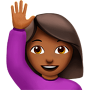 🙋🏾‍♀️ Emoji Frau mit erhobenem Arm: mitteldunkle Hautfarbe Apple iOS 16.4.