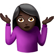 Emoji 🤷🏿‍♀️ Donna Che Scrolla Le Spalle: Carnagione Scura su Apple iOS 16.4.