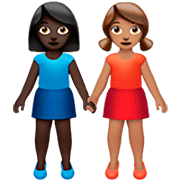Emoji 👩🏿‍🤝‍👩🏽 Due Donne Che Si Tengono Per Mano: Carnagione Scura E Carnagione Olivastra su Apple iOS 16.4.
