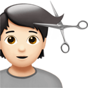 💇🏻 Emoji Persona Cortándose El Pelo: Tono De Piel Claro en Apple iOS 17.4.
