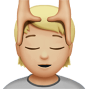 Person, die eine Kopfmassage bekommt: mittelhelle Hautfarbe Apple iOS 17.4.