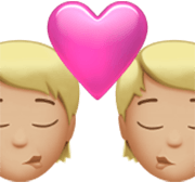 Emoji 💏🏼 Bacio Tra Coppia, Carnagione Abbastanza Chiara su Apple iOS 17.4.