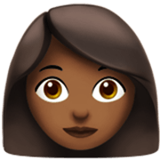 👩🏾 Emoji Frau: mitteldunkle Hautfarbe Apple iOS 17.4.