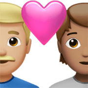 👨🏼‍❤️‍🧑🏽 Emoji Casal Apaixonado: Homem, Pessoa, Pele Morena Clara, Pele Morena na Apple iOS 17.4.