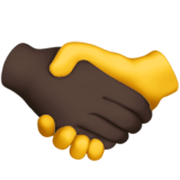 🫱🏿‍🫲 Emoji Aperto De Mãos: Pele Escura, Sem Tom De Pele na Apple iOS 17.4.