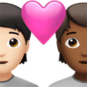Émoji 🧑🏻‍❤️‍🧑🏾 Couple Avec Cœur: Personne, Personne, Peau Claire, Peau Mate sur Apple iOS 17.4.
