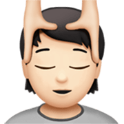 Person, die eine Kopfmassage bekommt: helle Hautfarbe Apple iOS 17.4.