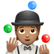 Emoji 🤹🏽 Persona Che Fa Giocoleria: Carnagione Olivastra su Apple iOS 17.4.