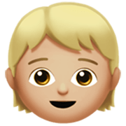 🧒🏼 Emoji Infante: Tono De Piel Claro Medio en Apple iOS 17.4.