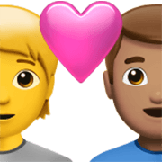 🧑‍❤️‍👨🏽 Emoji Liebespaar: Person, Mannn, Kein Hautton, mittlere Hautfarbe Apple iOS 17.4.