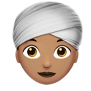 Emoji 👳🏽‍♀️ Donna Con Turbante: Carnagione Olivastra su Apple iOS 17.4.