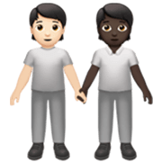 🧑🏻‍🤝‍🧑🏿 Emoji Dos Personas Dándose La Mano: Tono De Piel Claro, Tono De Piel Oscuro en Apple iOS 17.4.
