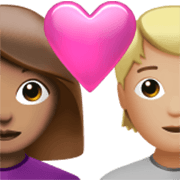 Emoji 👩🏽‍❤️‍🧑🏼 Coppia Con Cuore: Donna, persona, Carnagione Olivastra, Carnagione Abbastanza Chiara su Apple iOS 17.4.