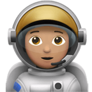 Emoji 🧑🏽‍🚀 Astronauta: Carnagione Olivastra su Apple iOS 17.4.
