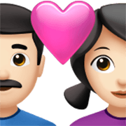 Emoji 👨🏻‍❤️‍👩🏻 Coppia Con Cuore - Uomo: Carnagione Chiara, Donna: Carnagione Chiara su Apple iOS 17.4.