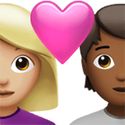 Émoji 👩🏼‍❤️‍🧑🏾 Couple Avec Cœur: Femme, Personne, Peau Moyennement Claire, Peau Mate sur Apple iOS 17.4.