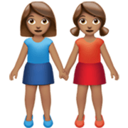 👭🏽 Emoji Mujeres De La Mano: Tono De Piel Medio en Apple iOS 17.4.