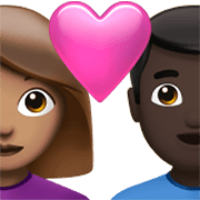 Emoji 👩🏽‍❤️‍👨🏿 Coppia Con Cuore - Donna: Carnagione Olivastra, Uomo: Carnagione Scura su Apple iOS 17.4.