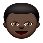 👦🏿 Emoji Niño: Tono De Piel Oscuro en Apple iOS 8.3.