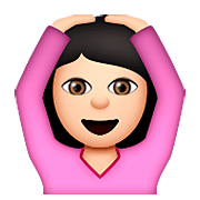 🙆🏻 Emoji Pessoa Fazendo Gesto De «OK»: Pele Clara na Apple iOS 8.3.