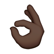 Emoji 👌🏿 Mano Che Fa OK: Carnagione Scura su Apple iOS 8.3.