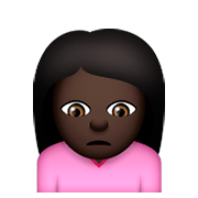 🙍🏿 Emoji Franzindo A Sobrancelha: Pele Escura na Apple iOS 8.3.