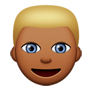 👱🏾 Emoji Pessoa: Pele Morena Escura E Cabelo Louro na Apple iOS 8.3.